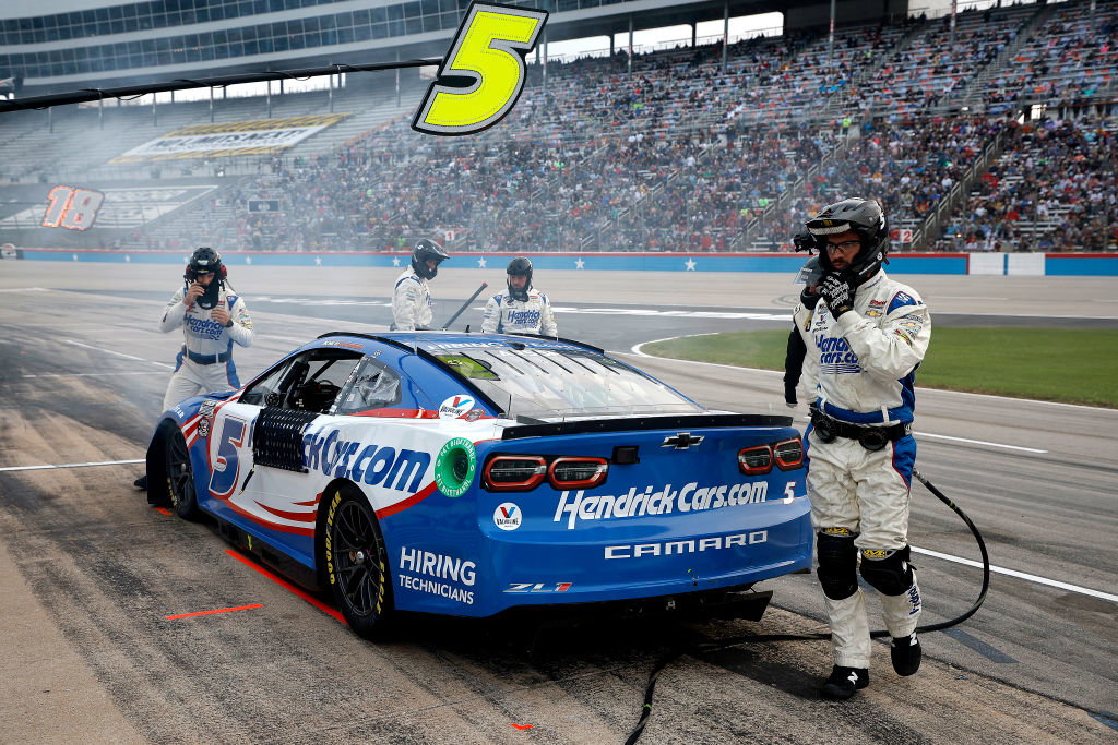 NASCAR at Darlington: Kyle Larson, Hendrick Motorsports Seek Back-to-Back Title Run